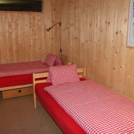 La Casa Cathomen Brigels - Maiensaess/berghaus Fuer Max. 6 Personen